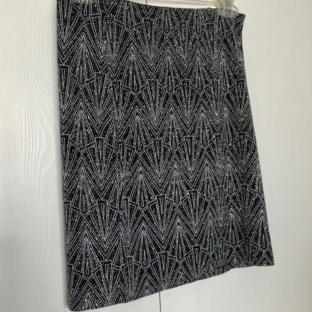 NWT H&M Shimmer Black and Silver Glitter SkIrt size small